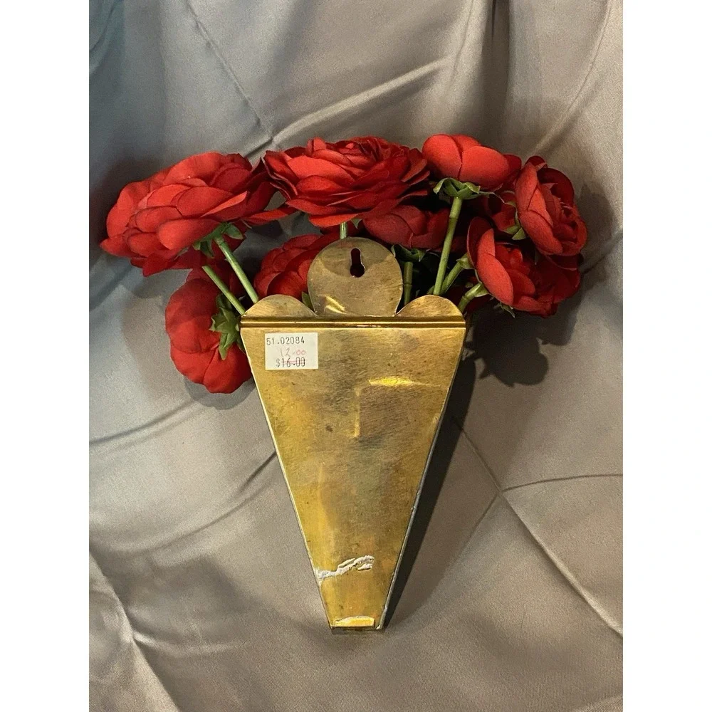 Mirrored Metal Wall Flower Hanger With A Dozen Faux Red Roses